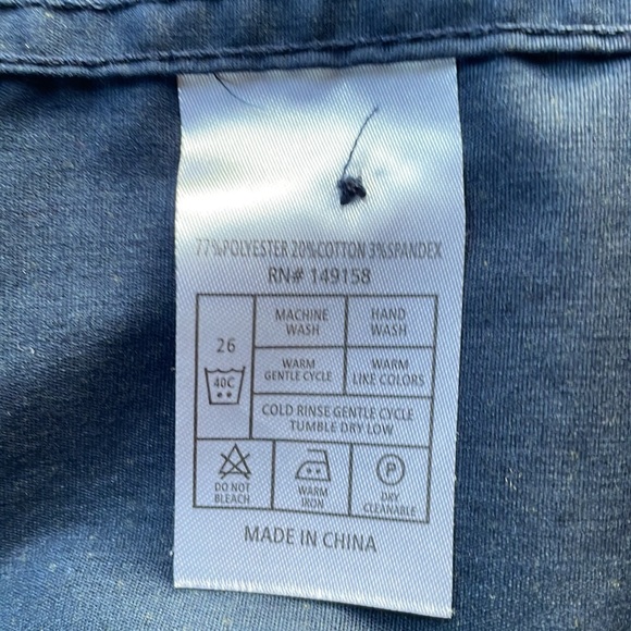 Classy craft+flow button down - Picture 7 of 8